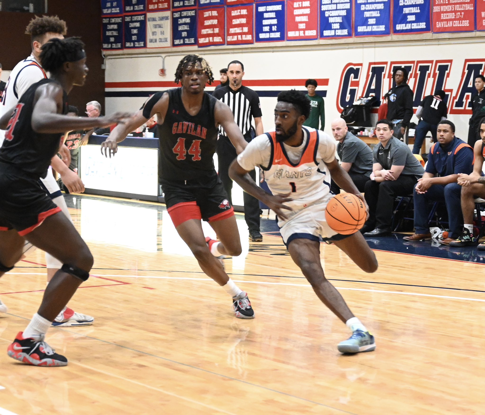 Giants to host San Mateo in basketball playoff doubleheader at 5:30 p.m. (women) and 7:30 p.m. (men) on Feb. 25