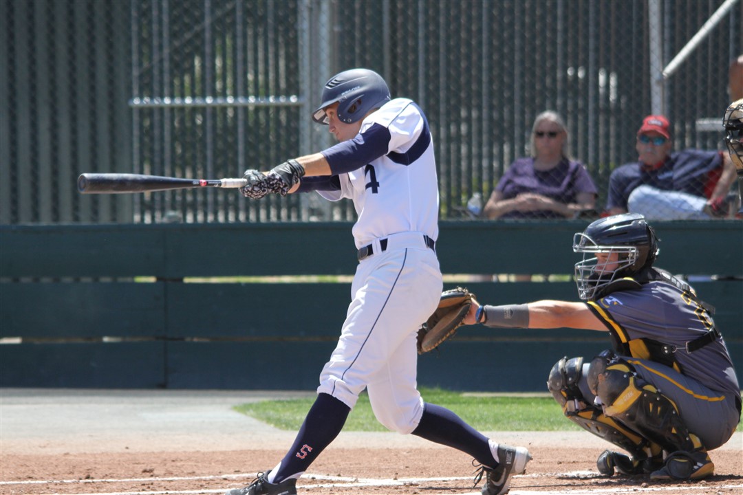 Giants sweep Taft, add to CVC baseball lead