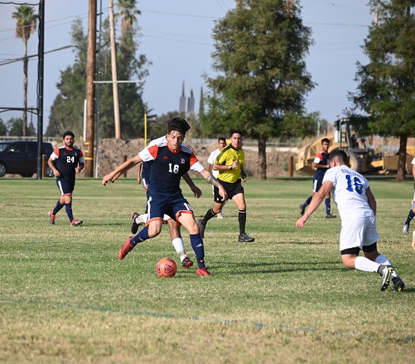 After close loss to Fresno City, Giant headed to Taft