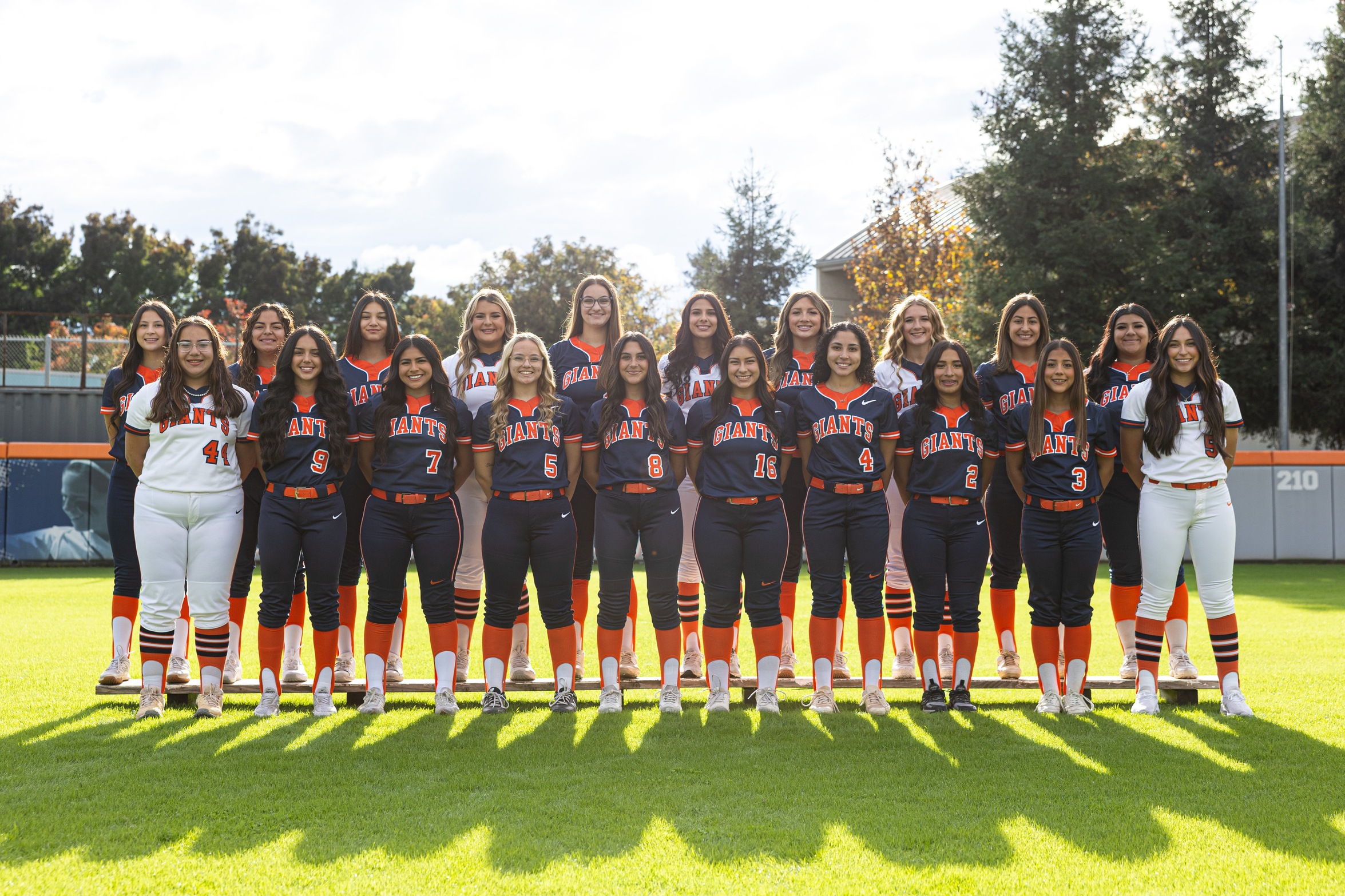 Giants softball team enters season with potent offense and retooled pitching in pursuit of third straight CVC title