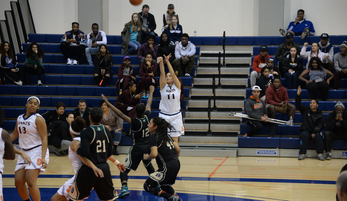 Women's Basketball fall in AVC Tournament Championship Game