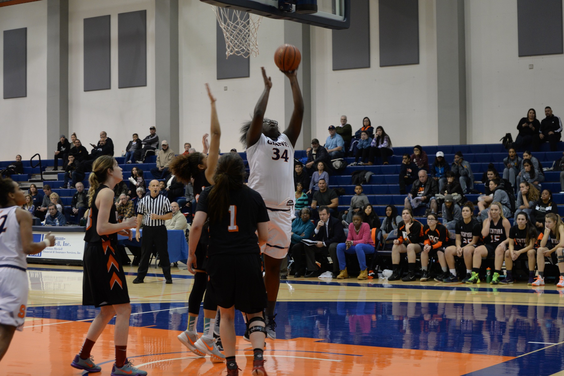 Dojahnae Senegal goes up for a basket.