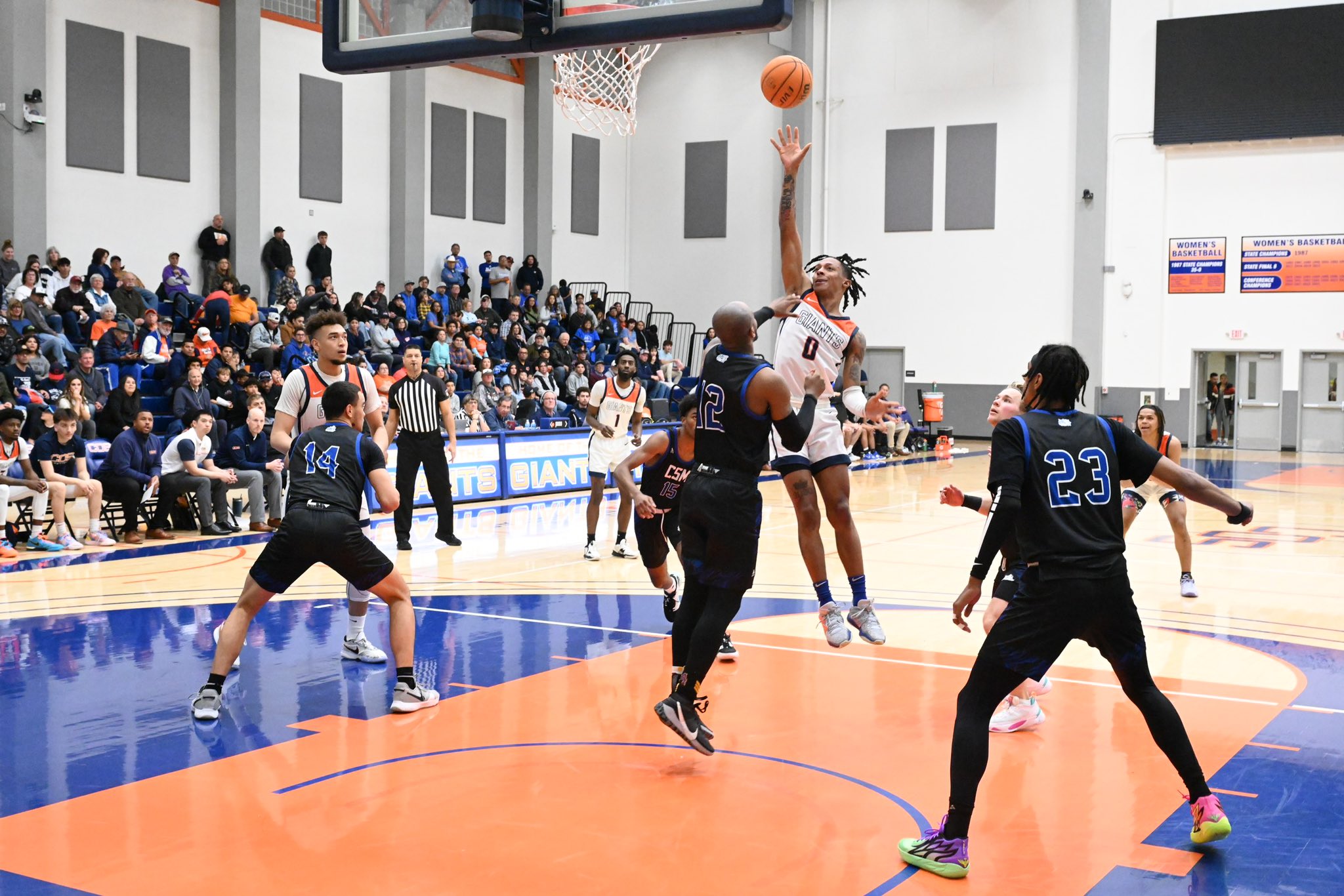 Giants run win streak to 21 while crusing into NorCal Regional finals; await Redwoods at 7:30 p.m. March 4
