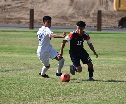 Giants upset state No. 20 Modesto