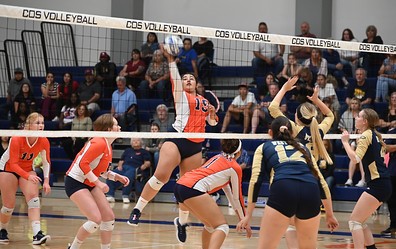 Giants fall in showdown for CVC lead