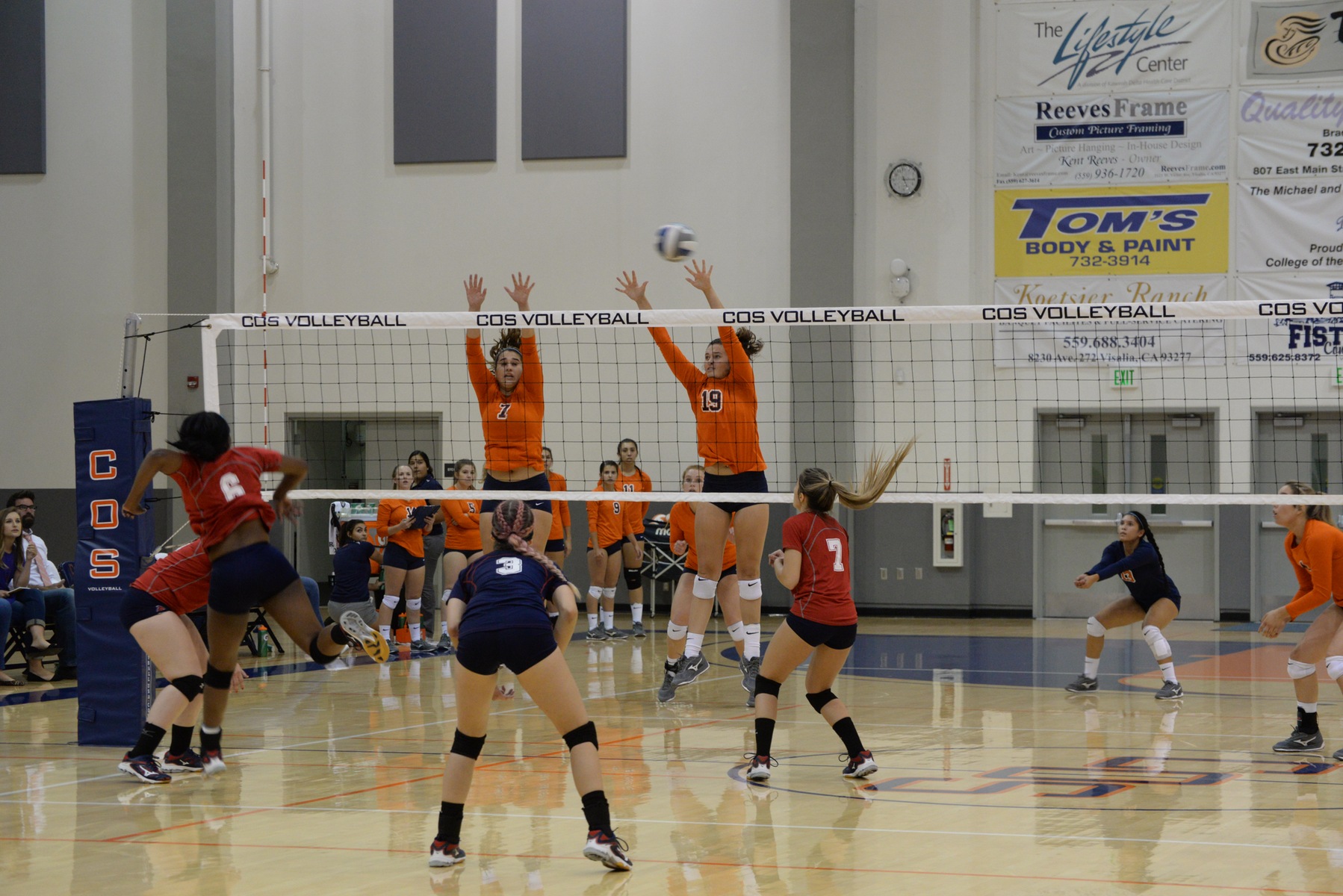 Giants win back-to-back conference matches