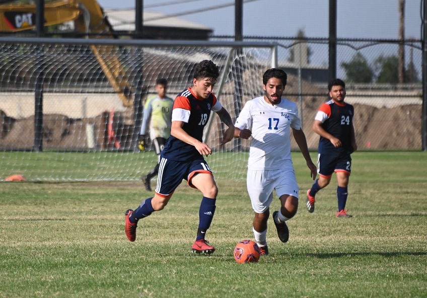 Giants to face state No. 5 Folsom Lake